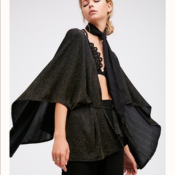 FP X Shimmering Kimono Cape Top - Picture 12 of 13